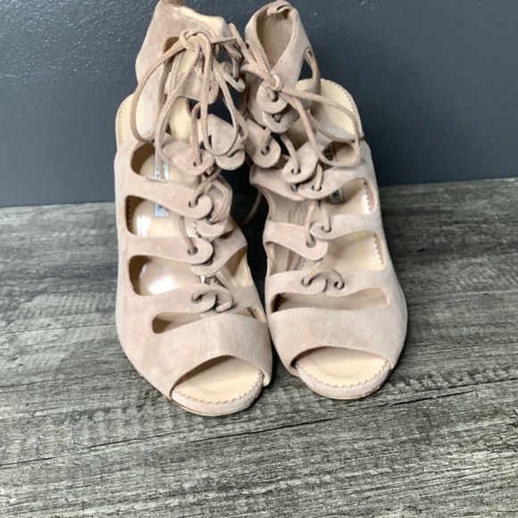 Manolo Blahnik Attal suede lace-up sandals - Picture 5 of 14